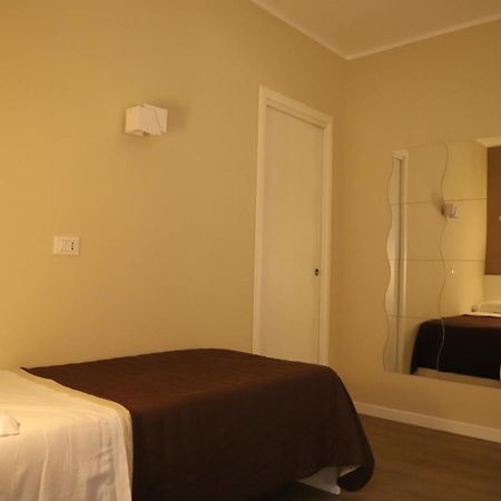 Tre Fontane Bed & Breakfast Reggio di Calabria Bagian luar foto