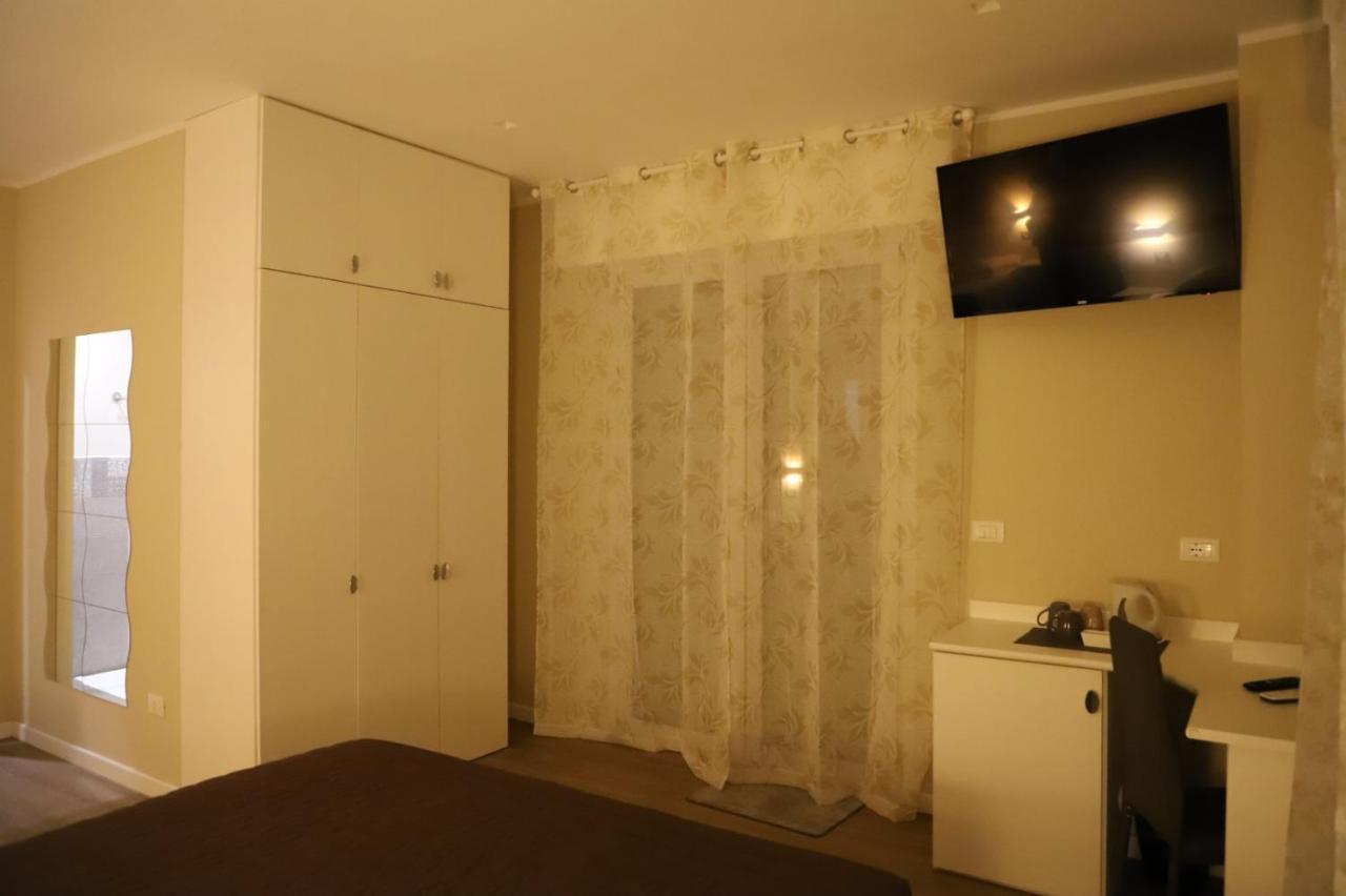 Tre Fontane Bed & Breakfast Reggio di Calabria Bagian luar foto