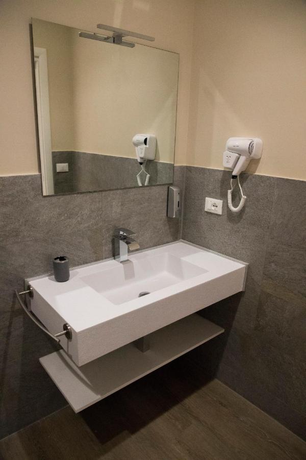 Tre Fontane Bed & Breakfast Reggio di Calabria Bagian luar foto
